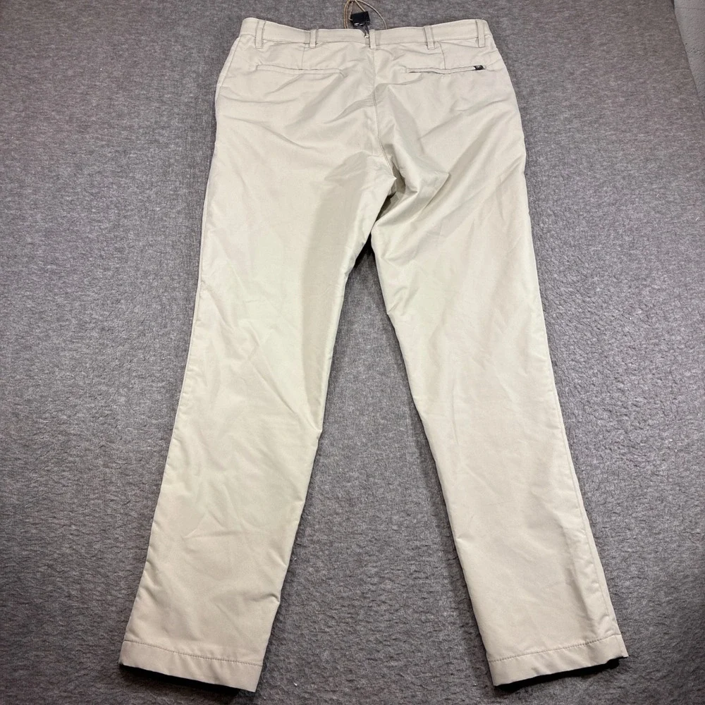 Banana Republic Core Temp Chino Pants Mens 34x32 Beige Slim Fit Performance